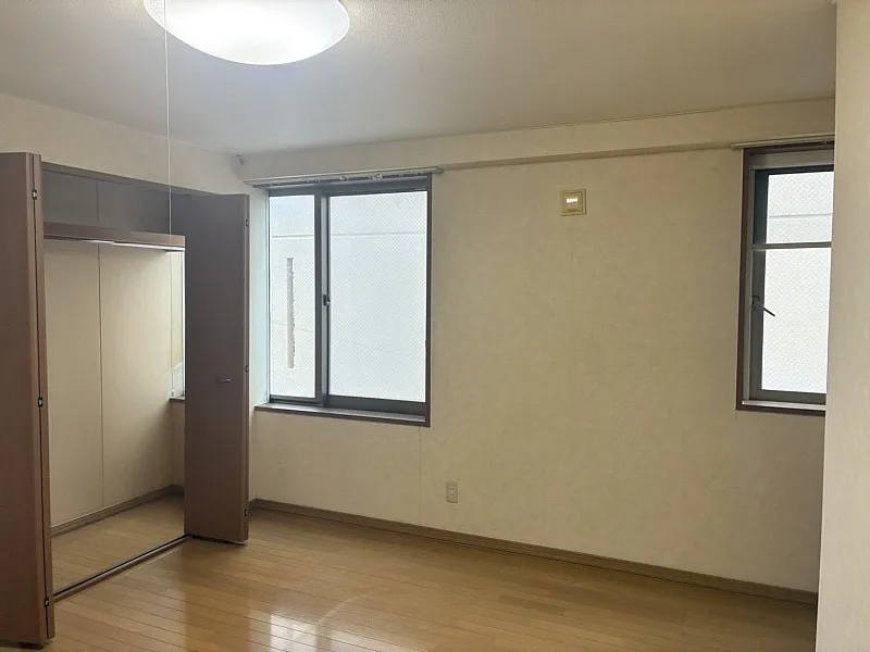山の手ビルマンション202