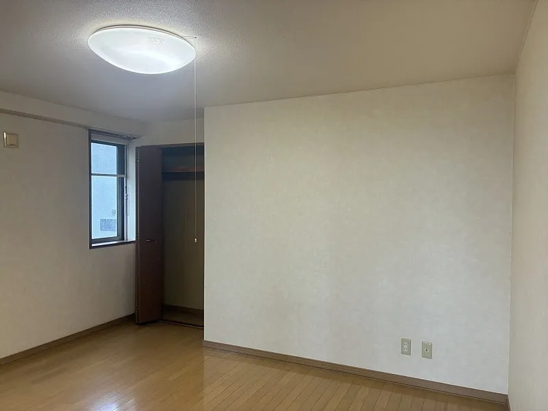 山の手ビルマンション202