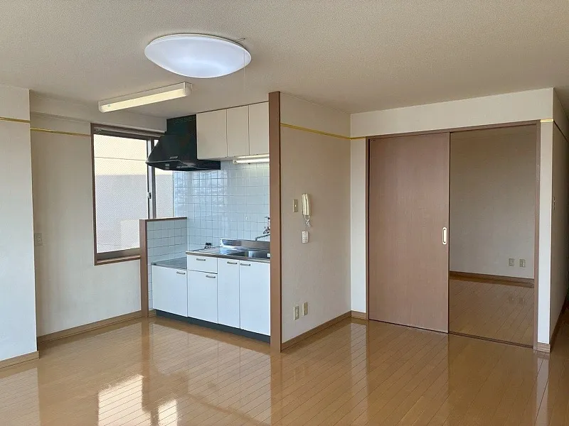 山の手ビルマンション202