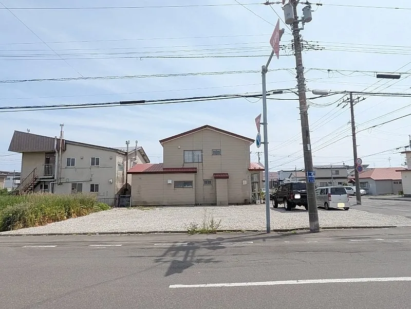 日乃出町9番2号月極駐車場